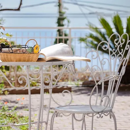 152 - Casa Incantata, Patio Vista Mare, Vicina - Parcheggio Gratis Nella Proprieta
